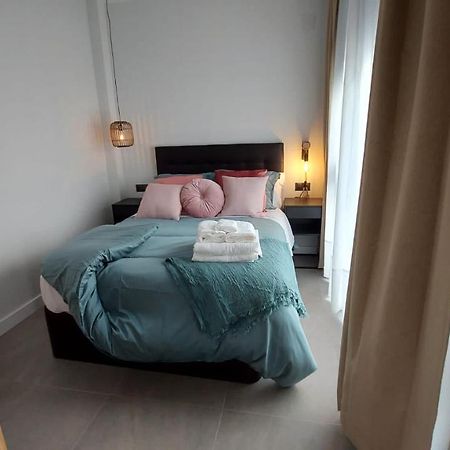 Love Rent4 Malaga City מראה חיצוני תמונה